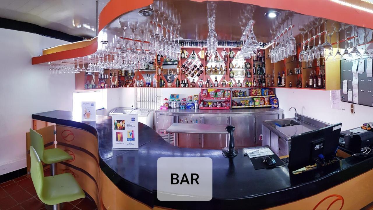 Hotel Barcelona チナウタ エクステリア 写真